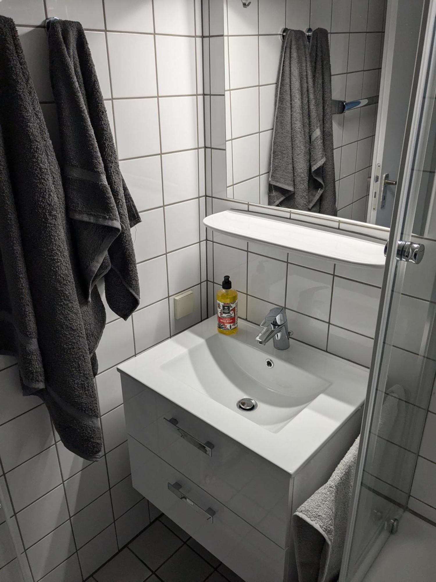 Modernes Studio-Apartment Mitten Im Ruhrgebiet โบคุห์ม ภายนอก รูปภาพ